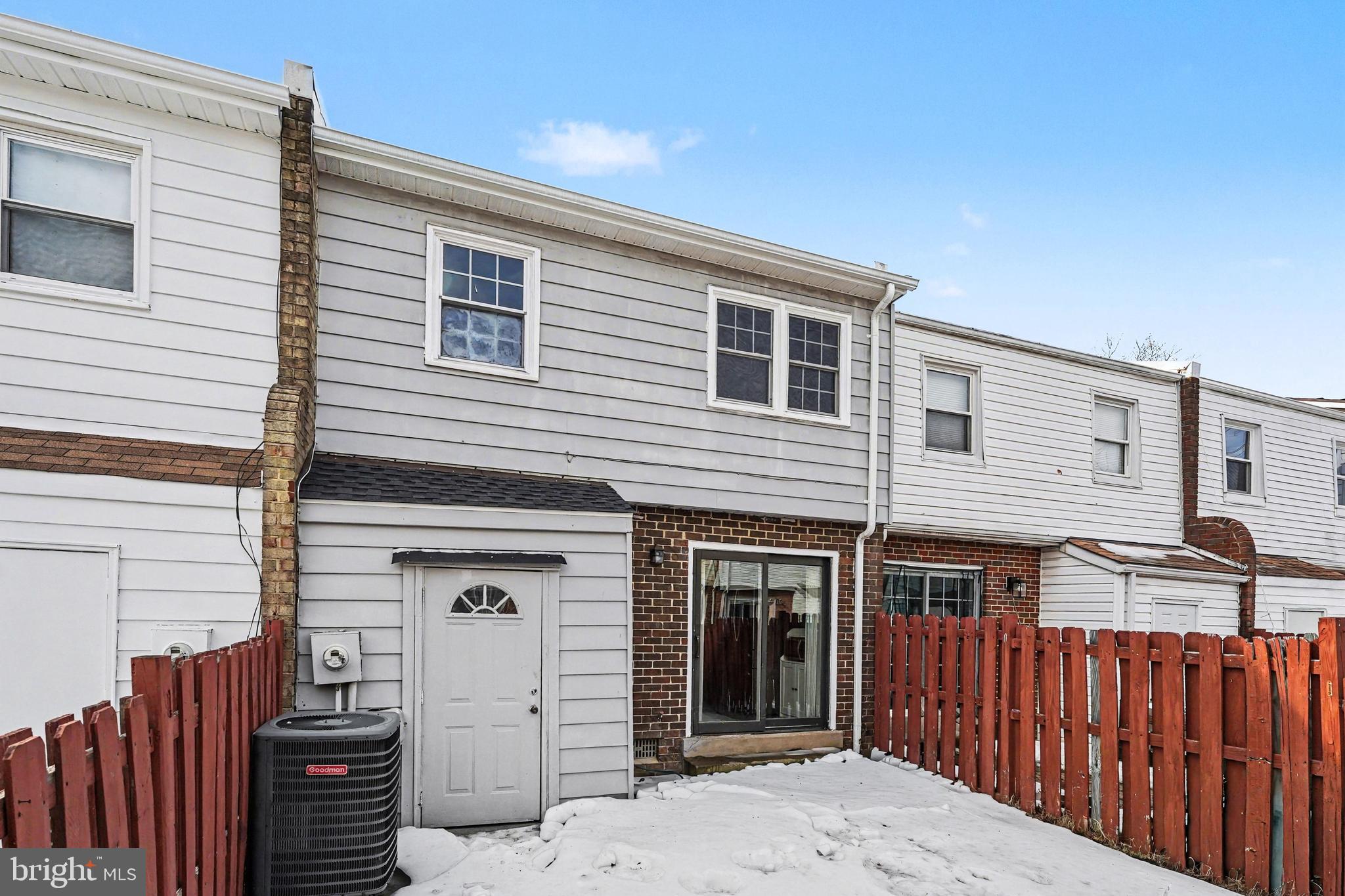 2502 SEDGEWICK PLACE