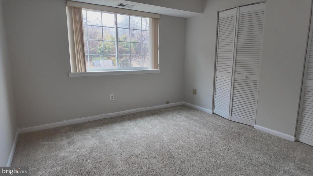 1523 COLONIAL DRIVE 204