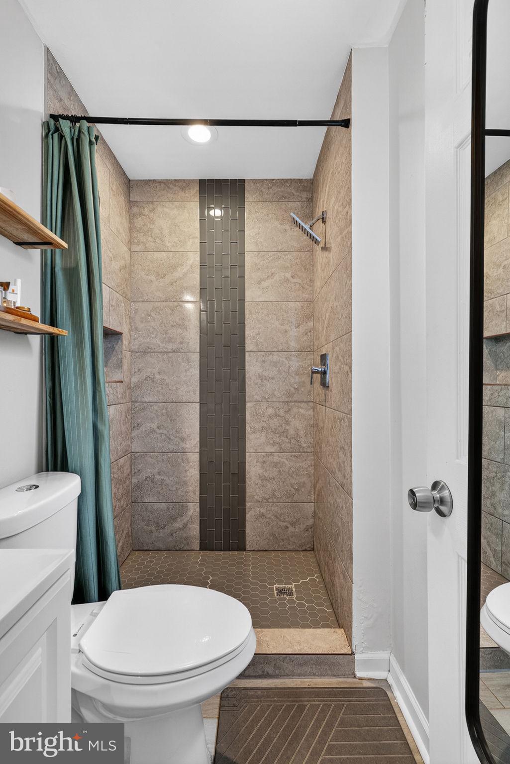 1817 OLD POST TERRACE