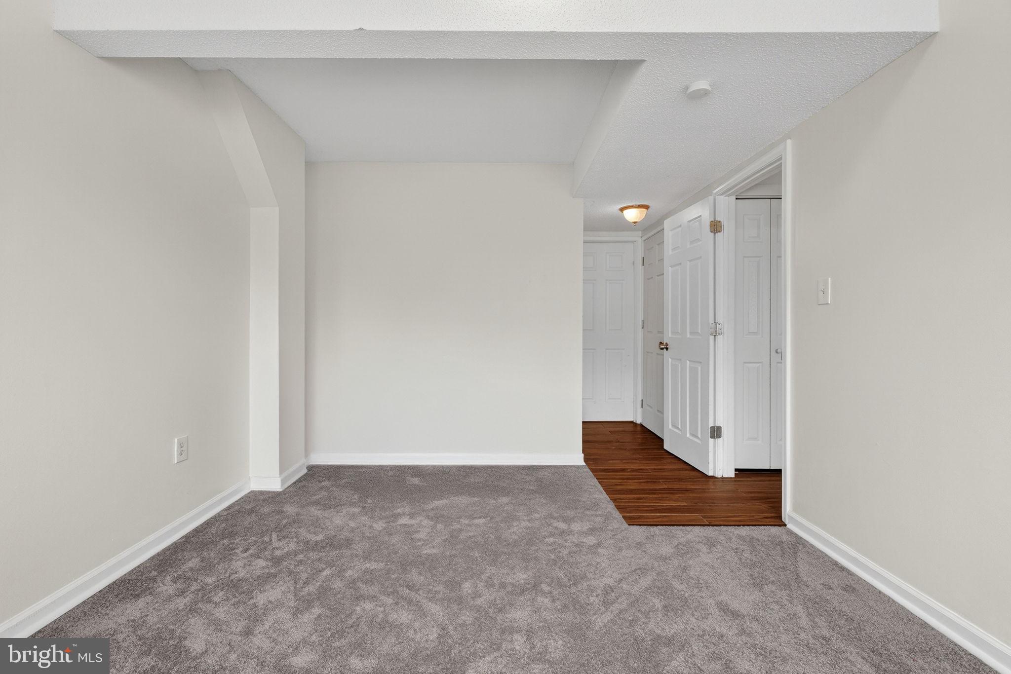 1817 OLD POST TERRACE