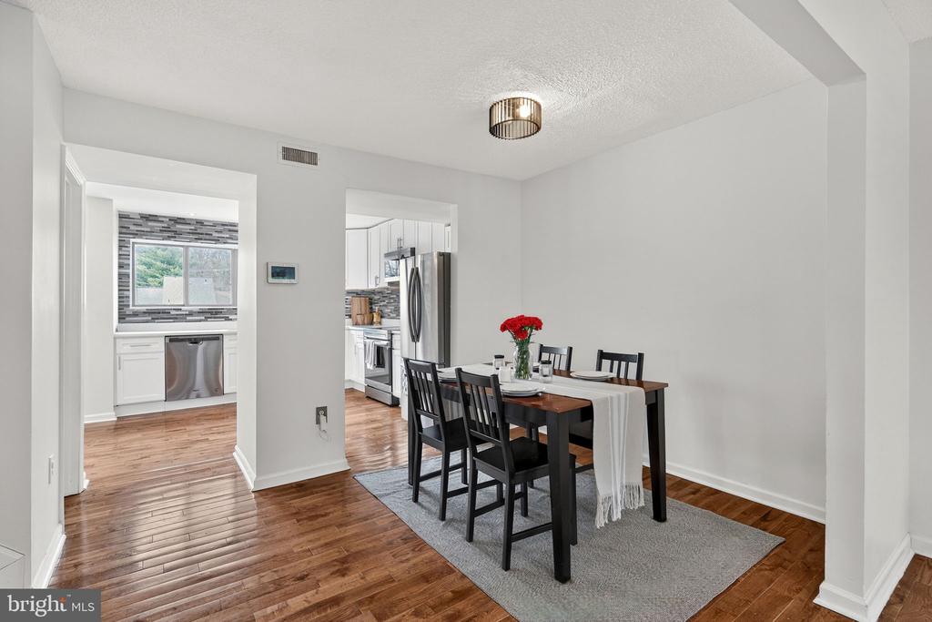 1817 OLD POST TERRACE