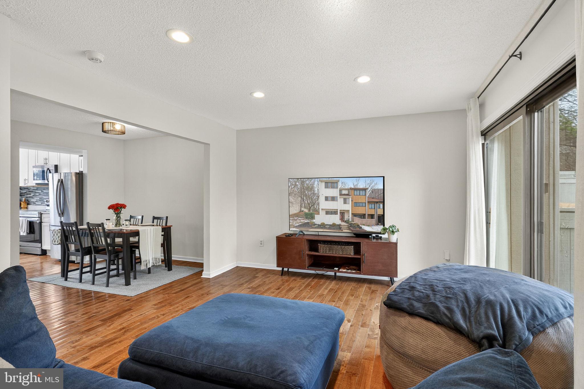 1817 OLD POST TERRACE