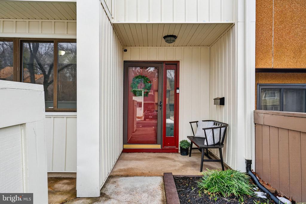 1817 OLD POST TERRACE