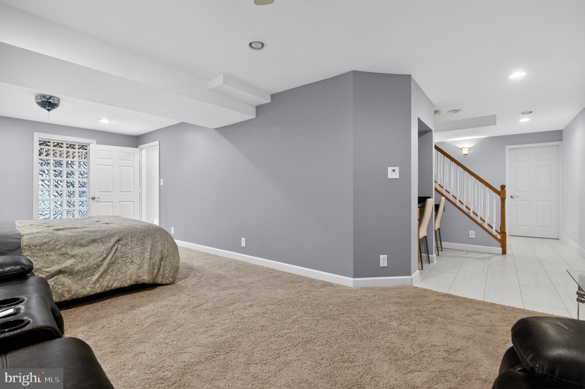 5428 STAPLES LANE
