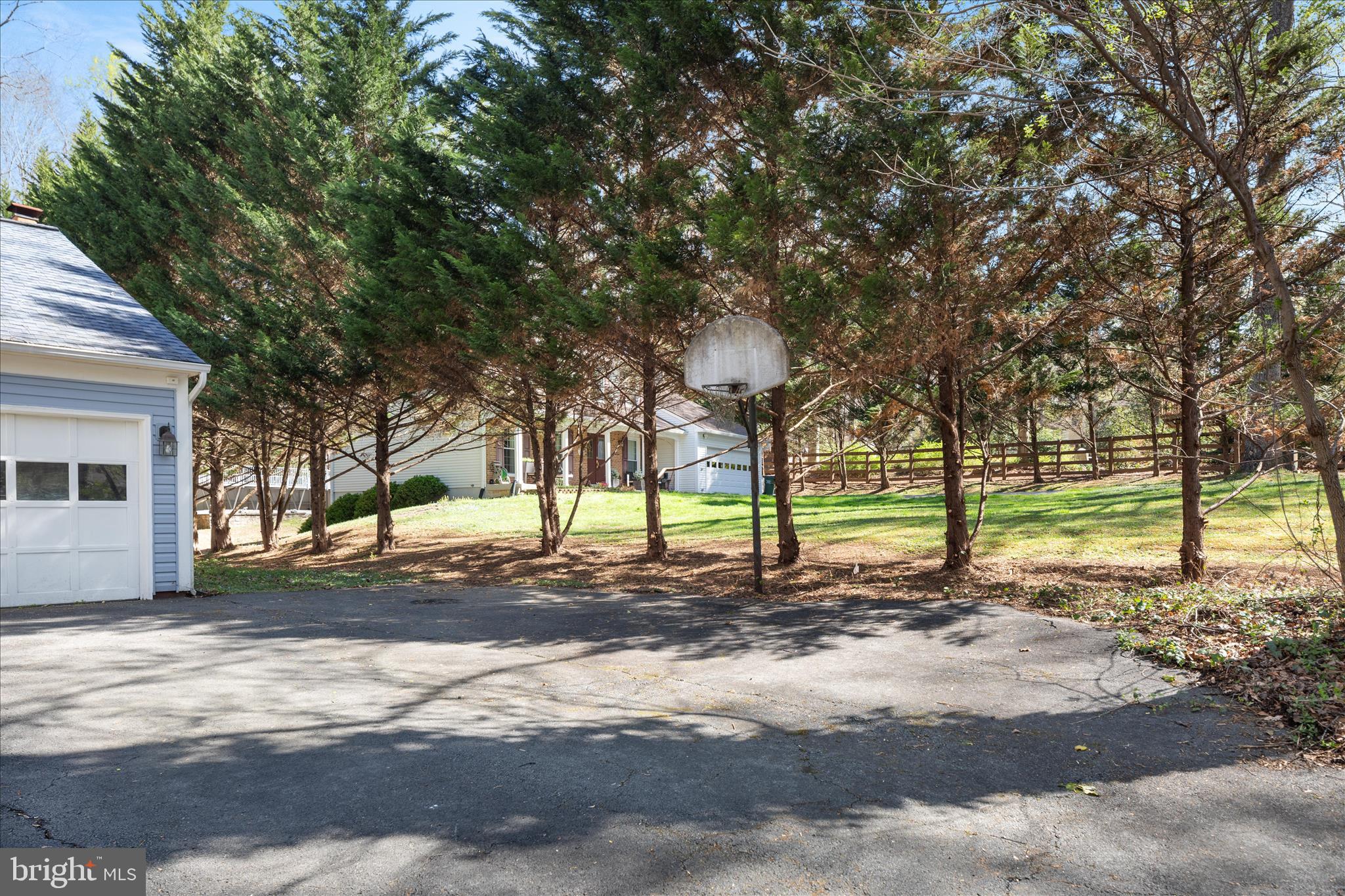 6490 ANDES COURT