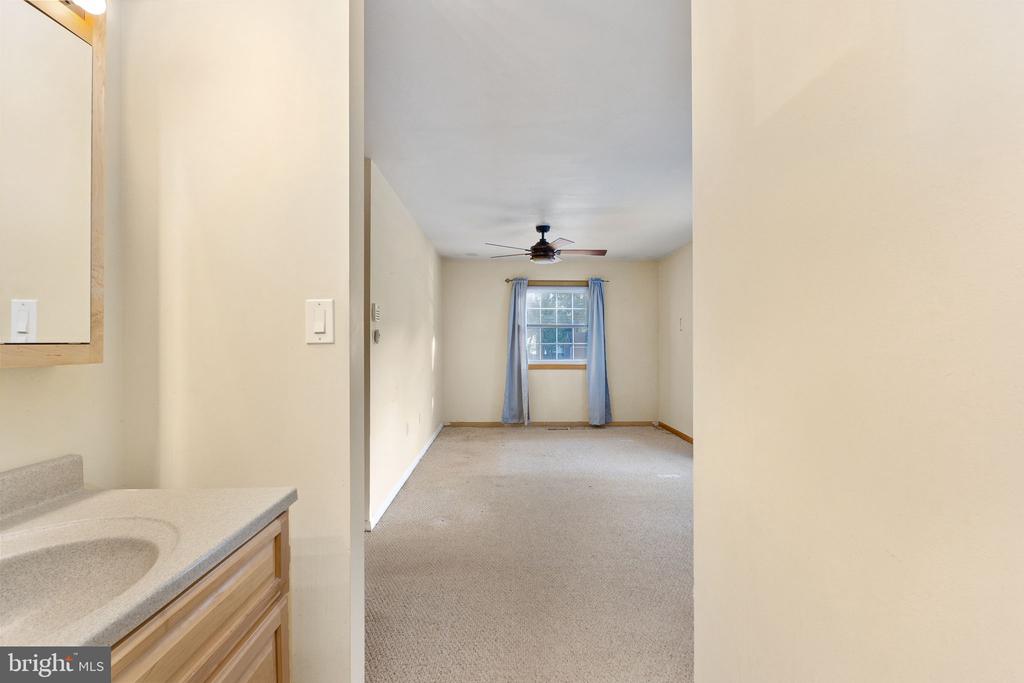 13737 LANGSTONE DRIVE