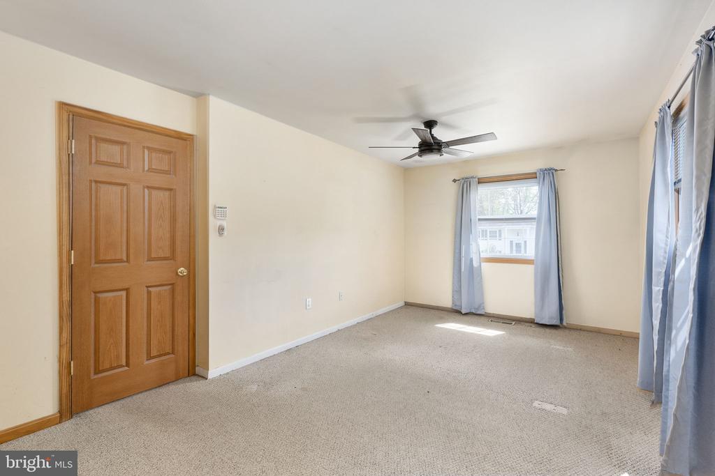 13737 LANGSTONE DRIVE