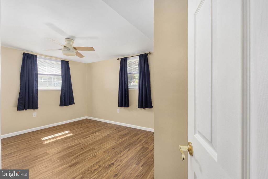 13737 LANGSTONE DRIVE