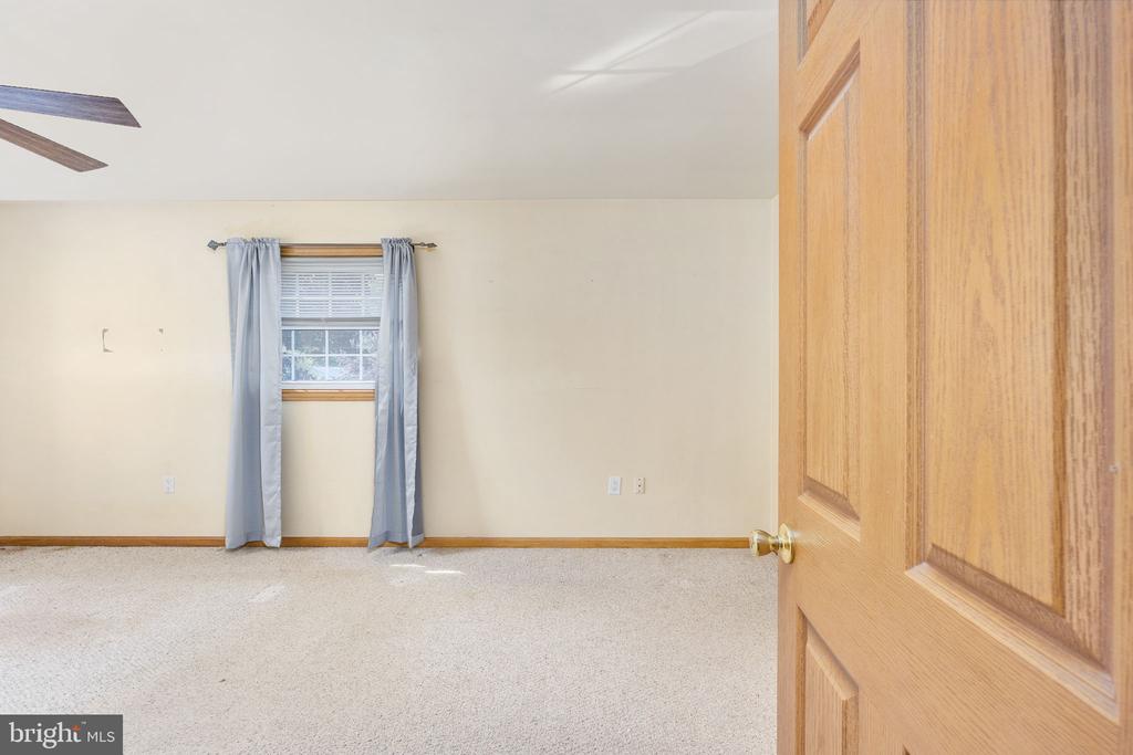 13737 LANGSTONE DRIVE