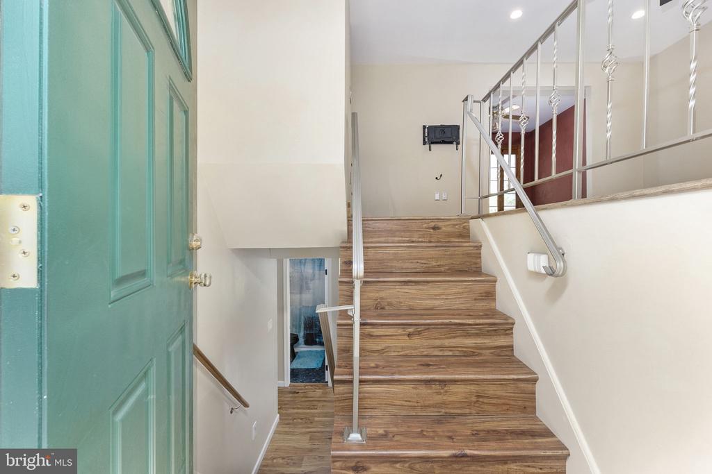 13737 LANGSTONE DRIVE