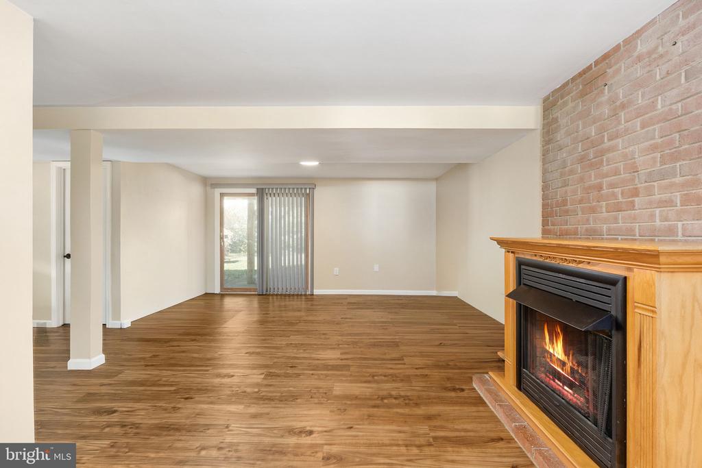 13737 LANGSTONE DRIVE