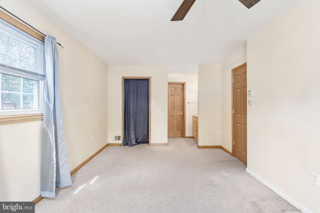 13737 LANGSTONE DRIVE