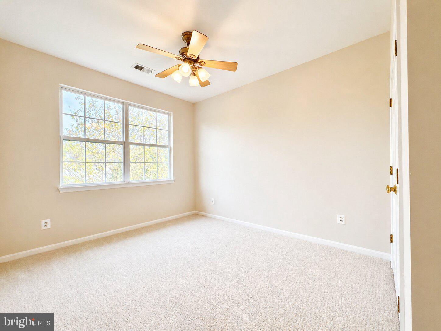 12434 IONA SOUND DRIVE