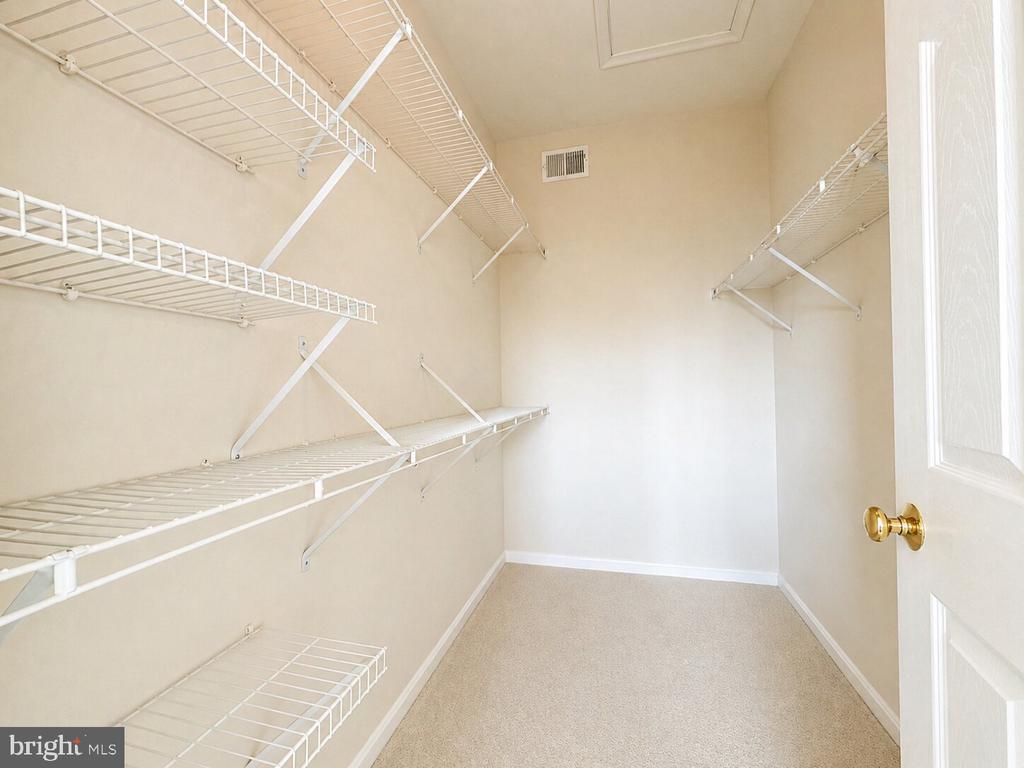12434 IONA SOUND DRIVE