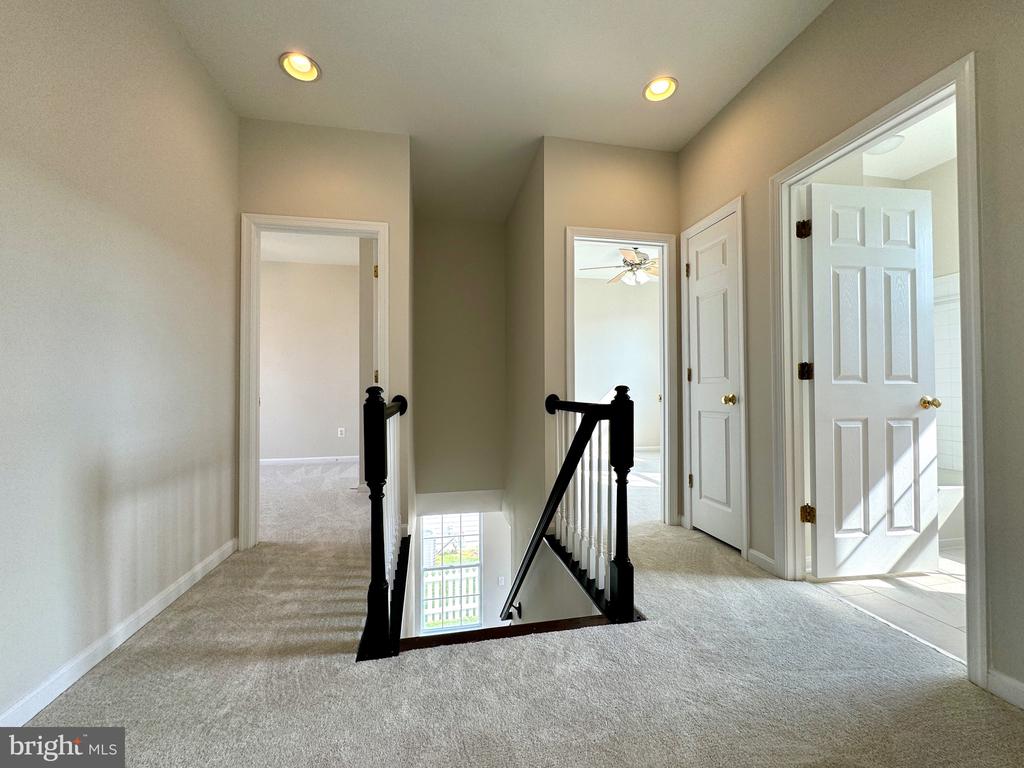 12434 IONA SOUND DRIVE