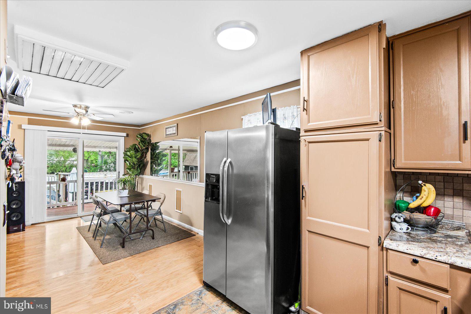 7986 DEWARD COURT
