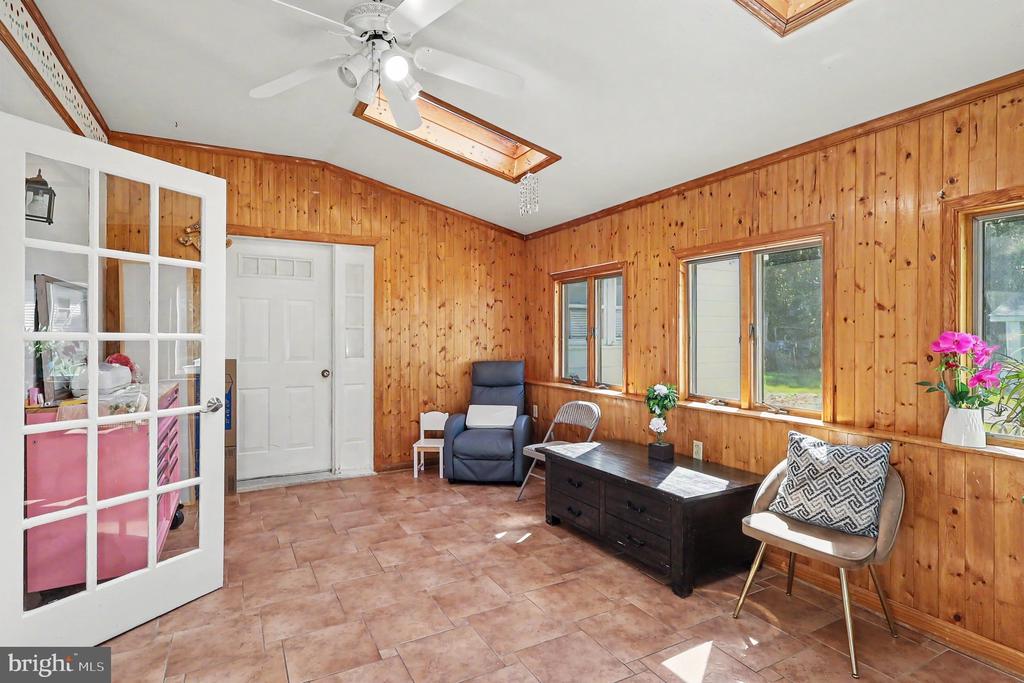 17841 LYDA LANE