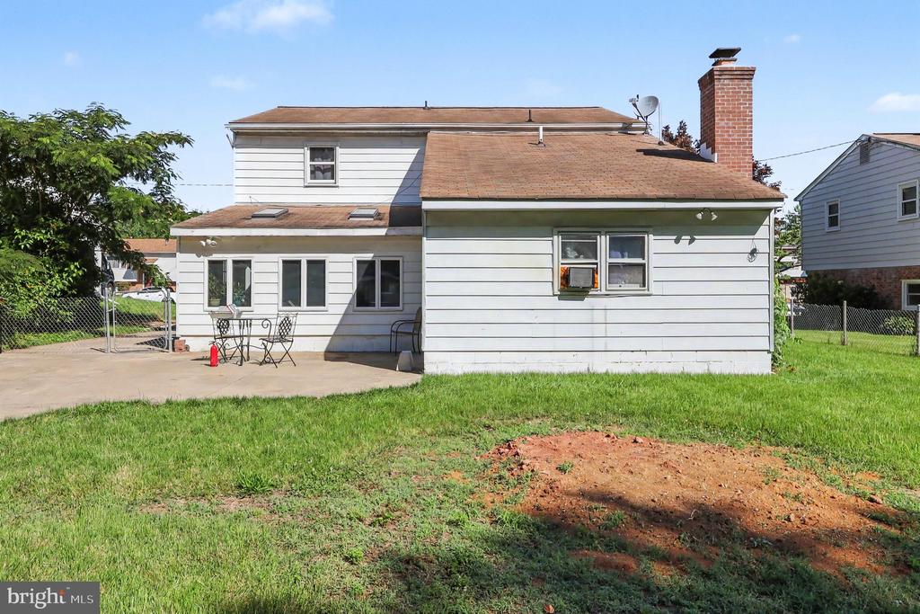 17841 LYDA LANE