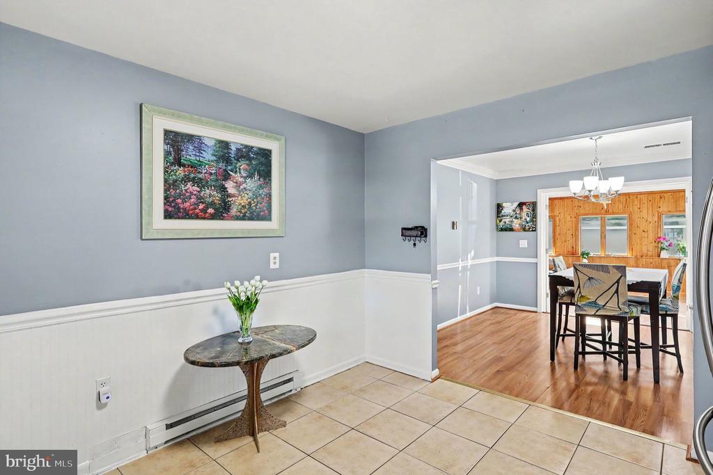 17841 LYDA LANE