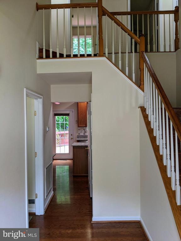 5569 ASSATEAGUE PLACE