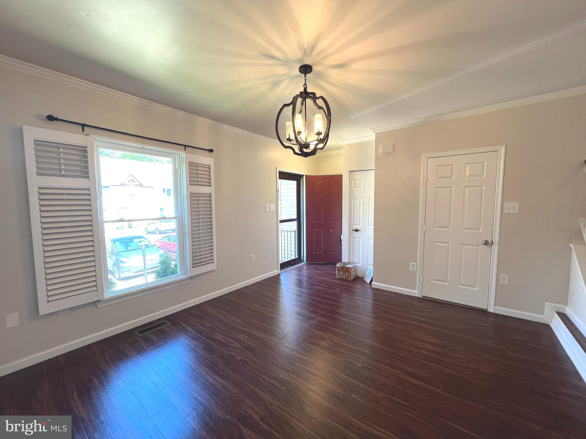 12102 PRESIDIO WAY