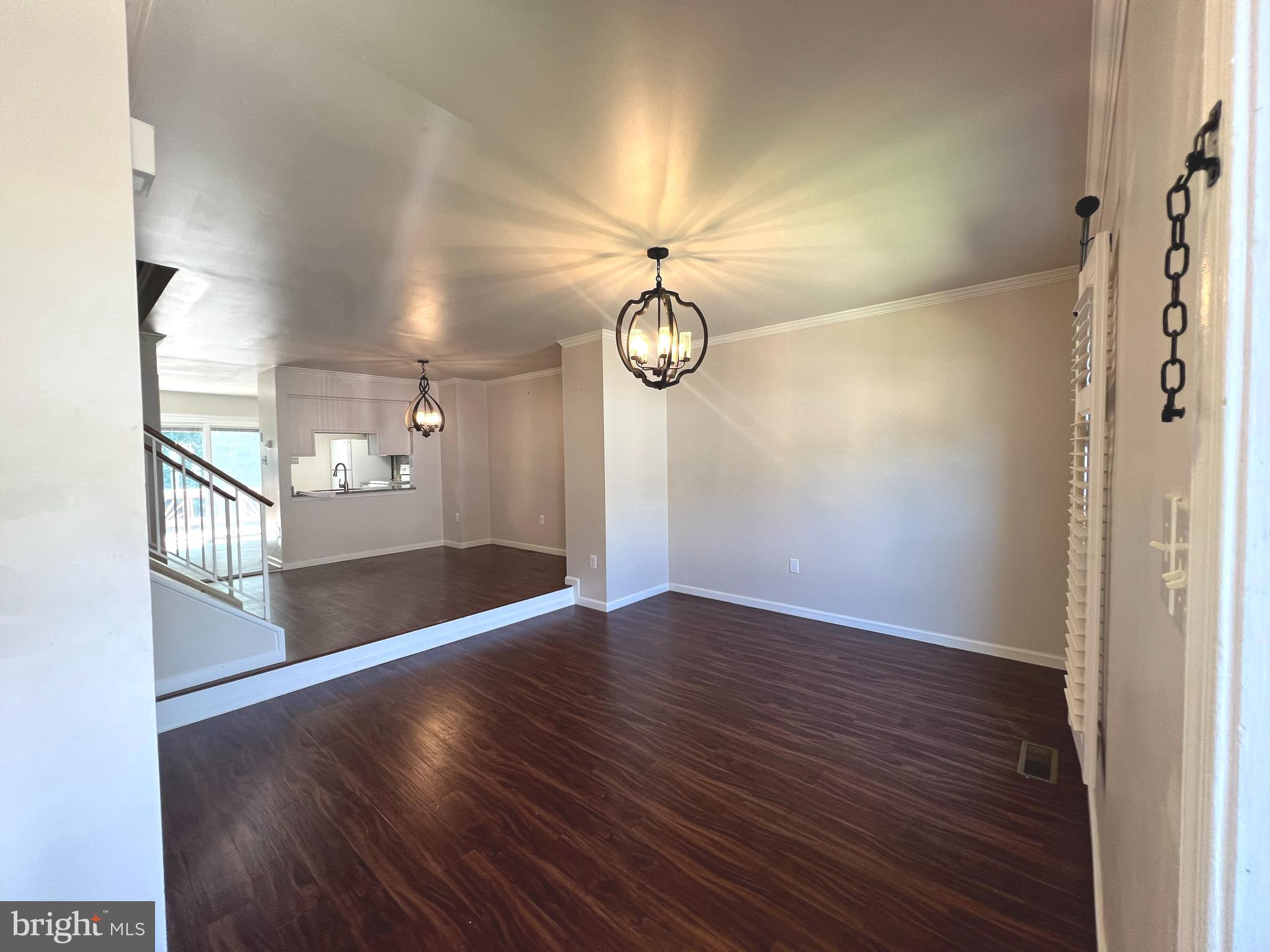 12102 PRESIDIO WAY