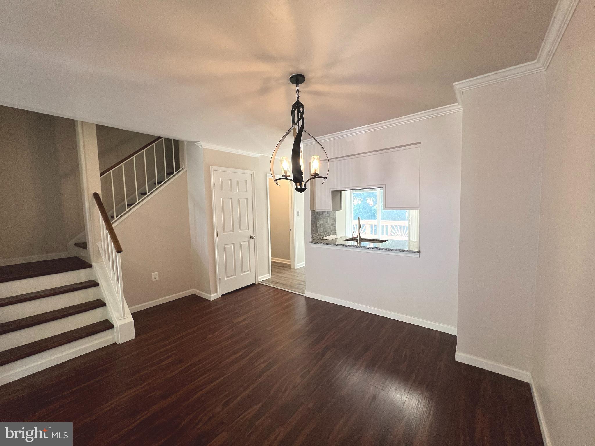12102 PRESIDIO WAY
