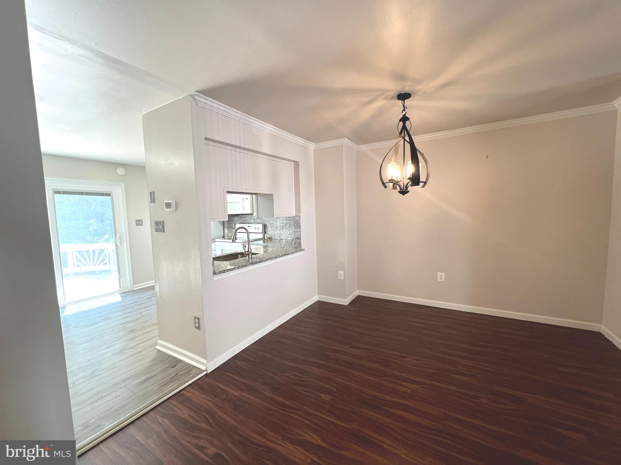 12102 PRESIDIO WAY