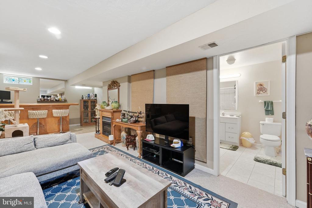 4796 PEARSON DRIVE