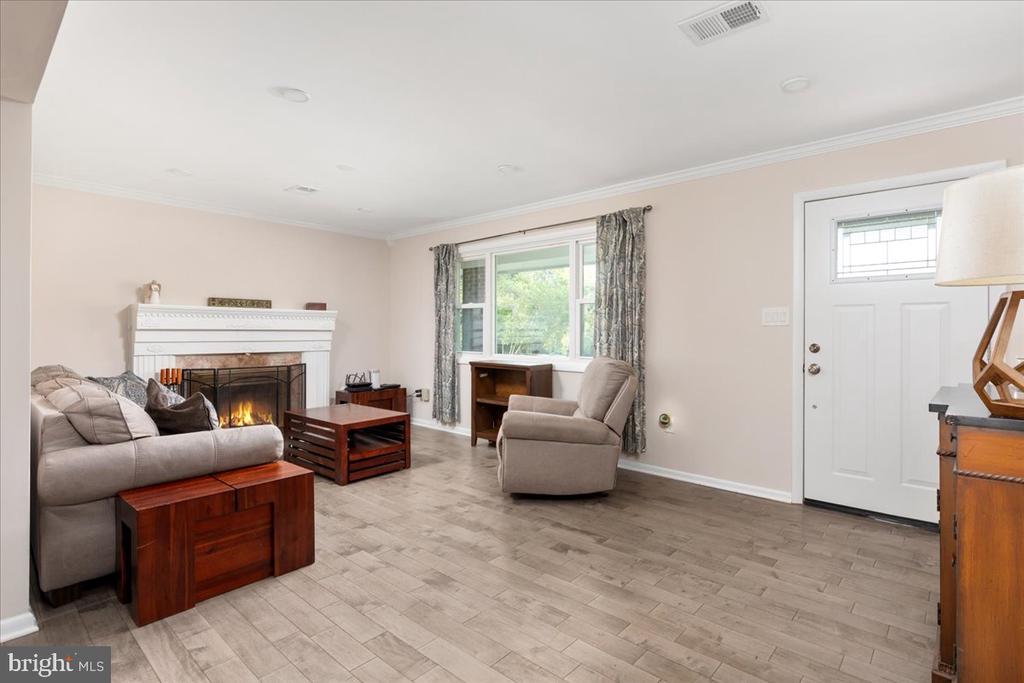 11622 LUCASVILLE RD ROAD