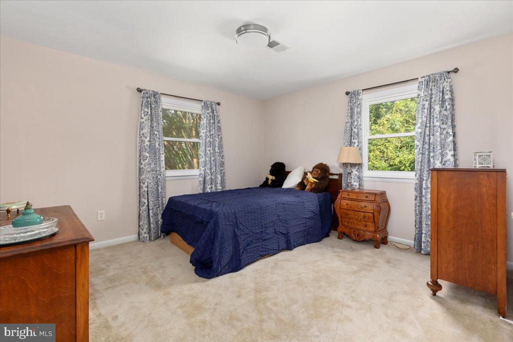 11622 LUCASVILLE RD ROAD