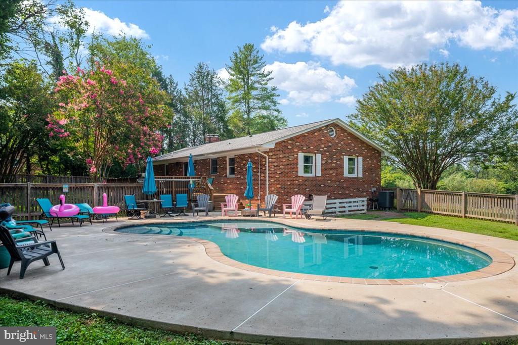 11622 LUCASVILLE RD ROAD