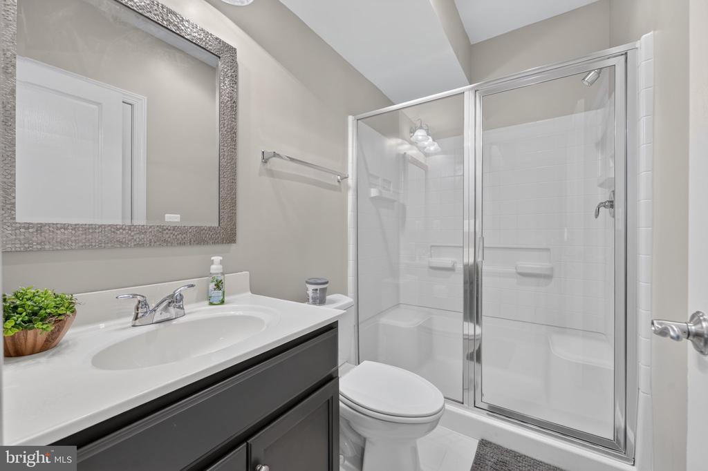 16460 CHATTANOOGA LANE