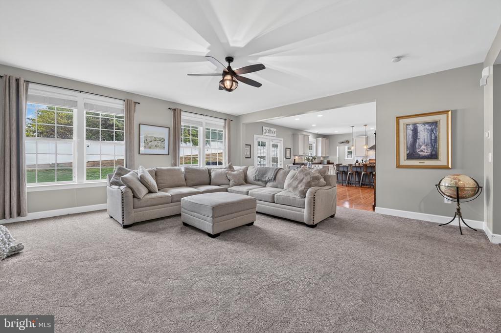 16460 CHATTANOOGA LANE