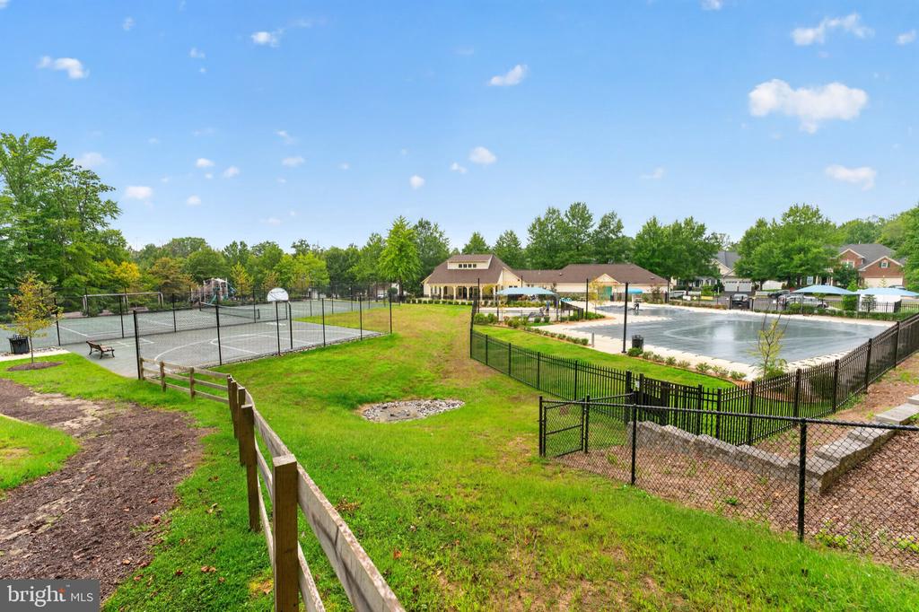 16460 CHATTANOOGA LANE