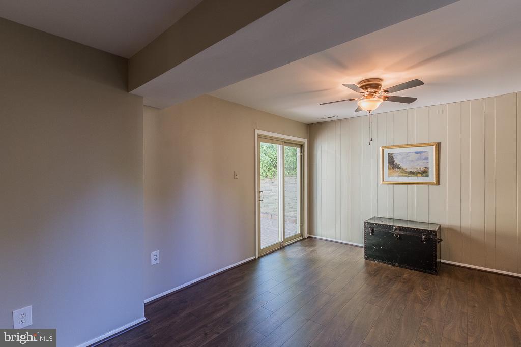 12709 KINGSBURY COURT
