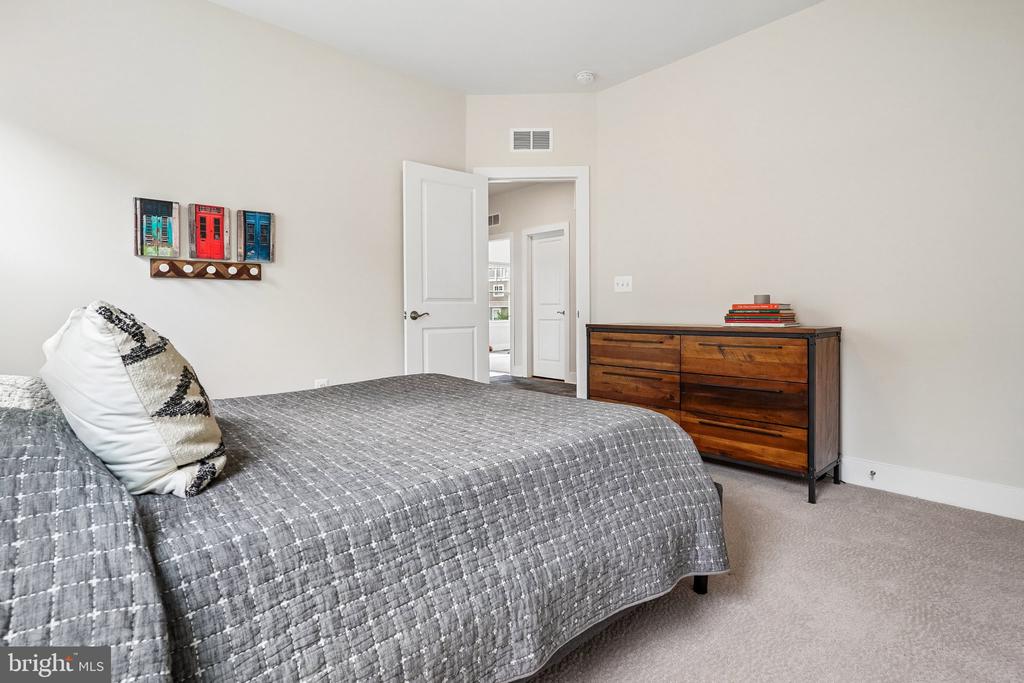 1974 SERVICEBERRY ROAD