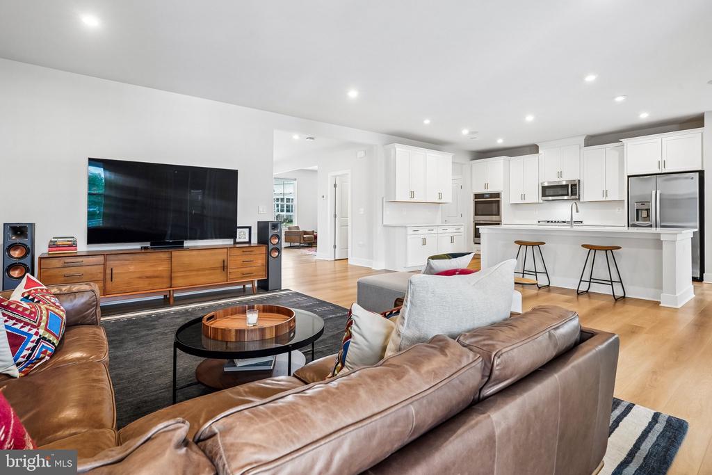 1974 SERVICEBERRY ROAD