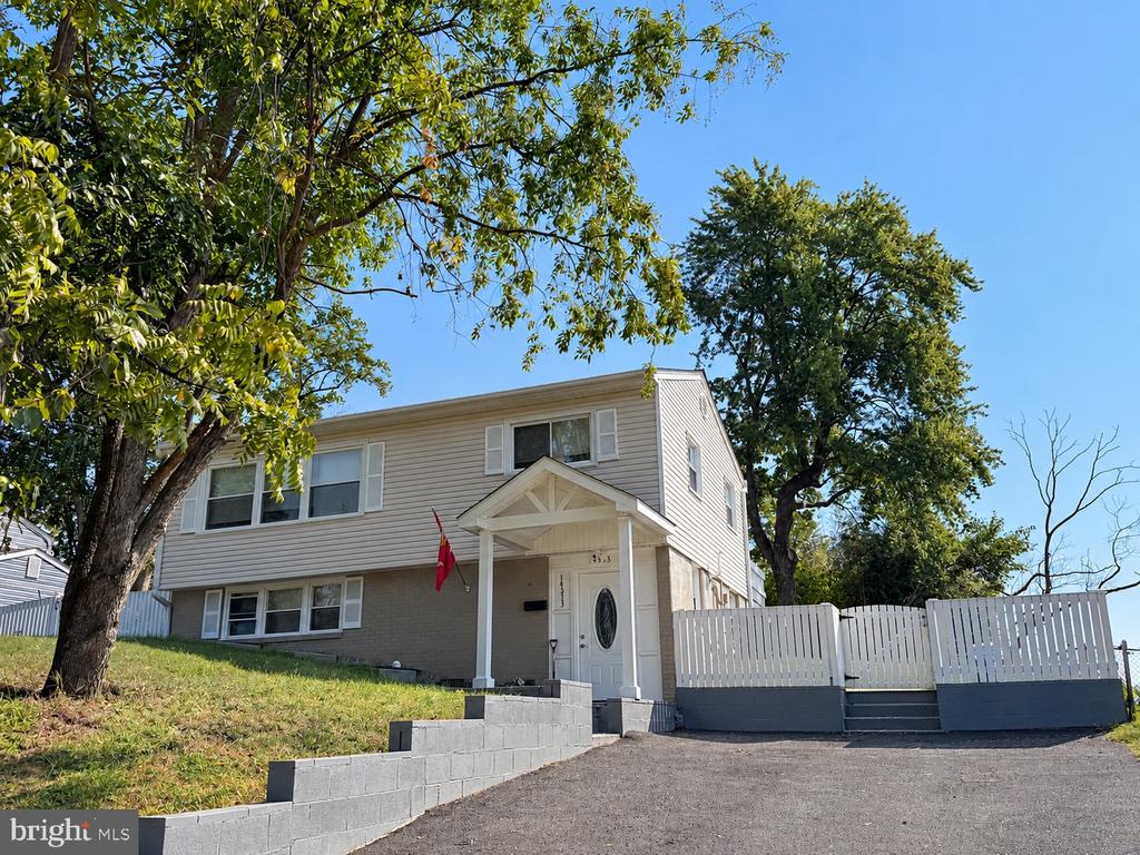 14313 RANDALL DRIVE