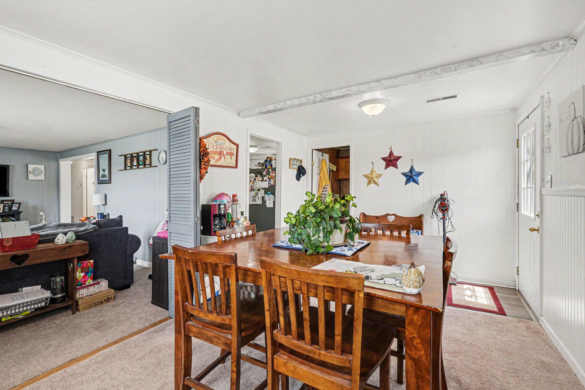 315 MURPHYS PLACE