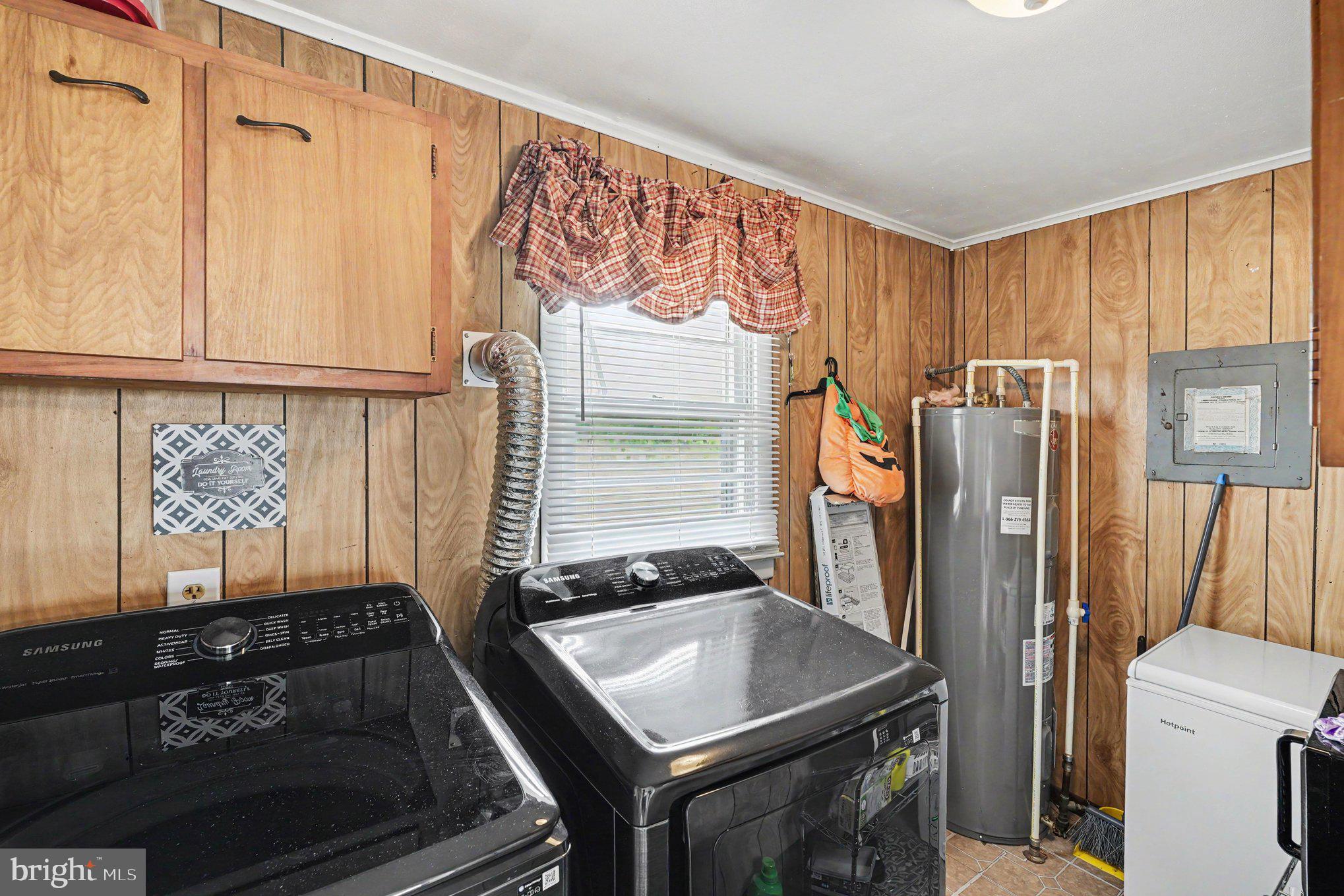 315 MURPHYS PLACE