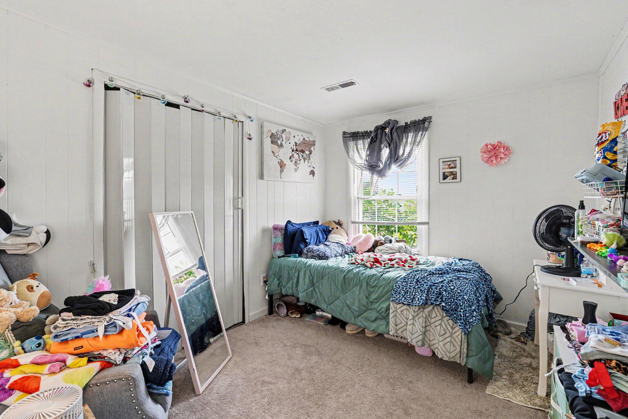 315 MURPHYS PLACE