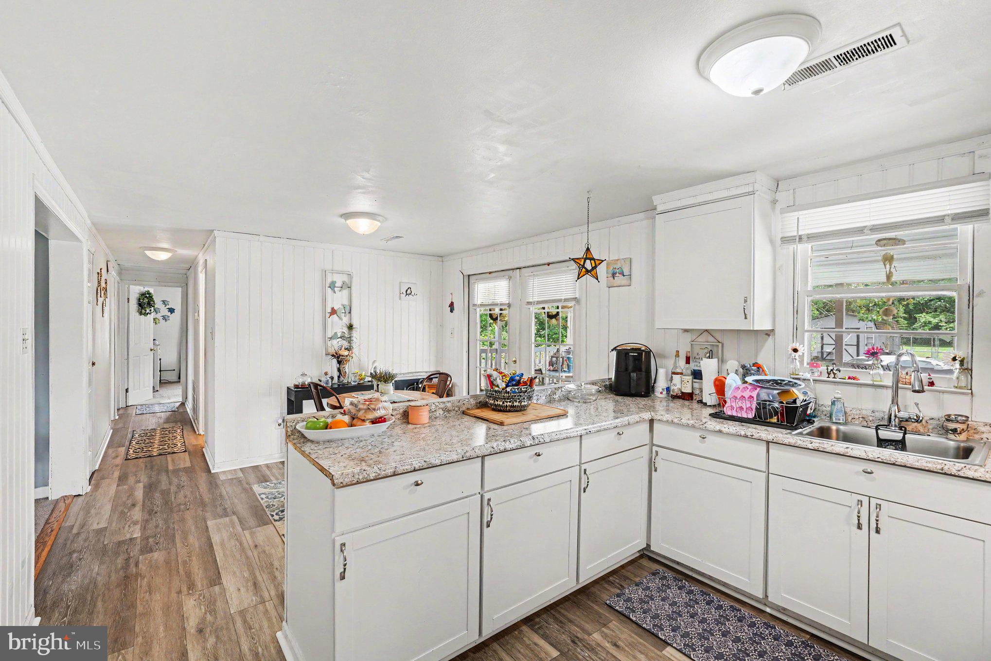 315 MURPHYS PLACE