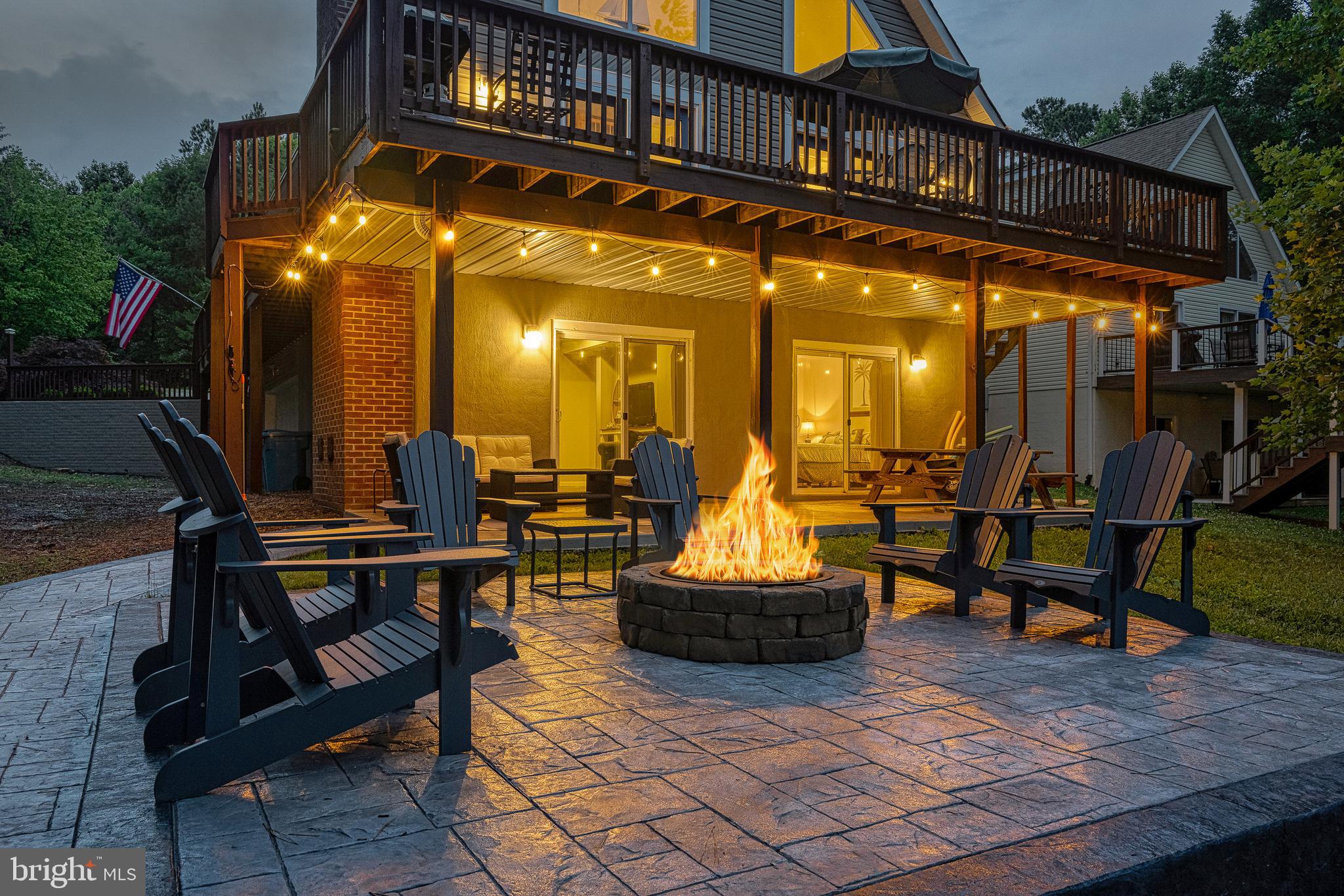 3355 FISHERMAN WAY