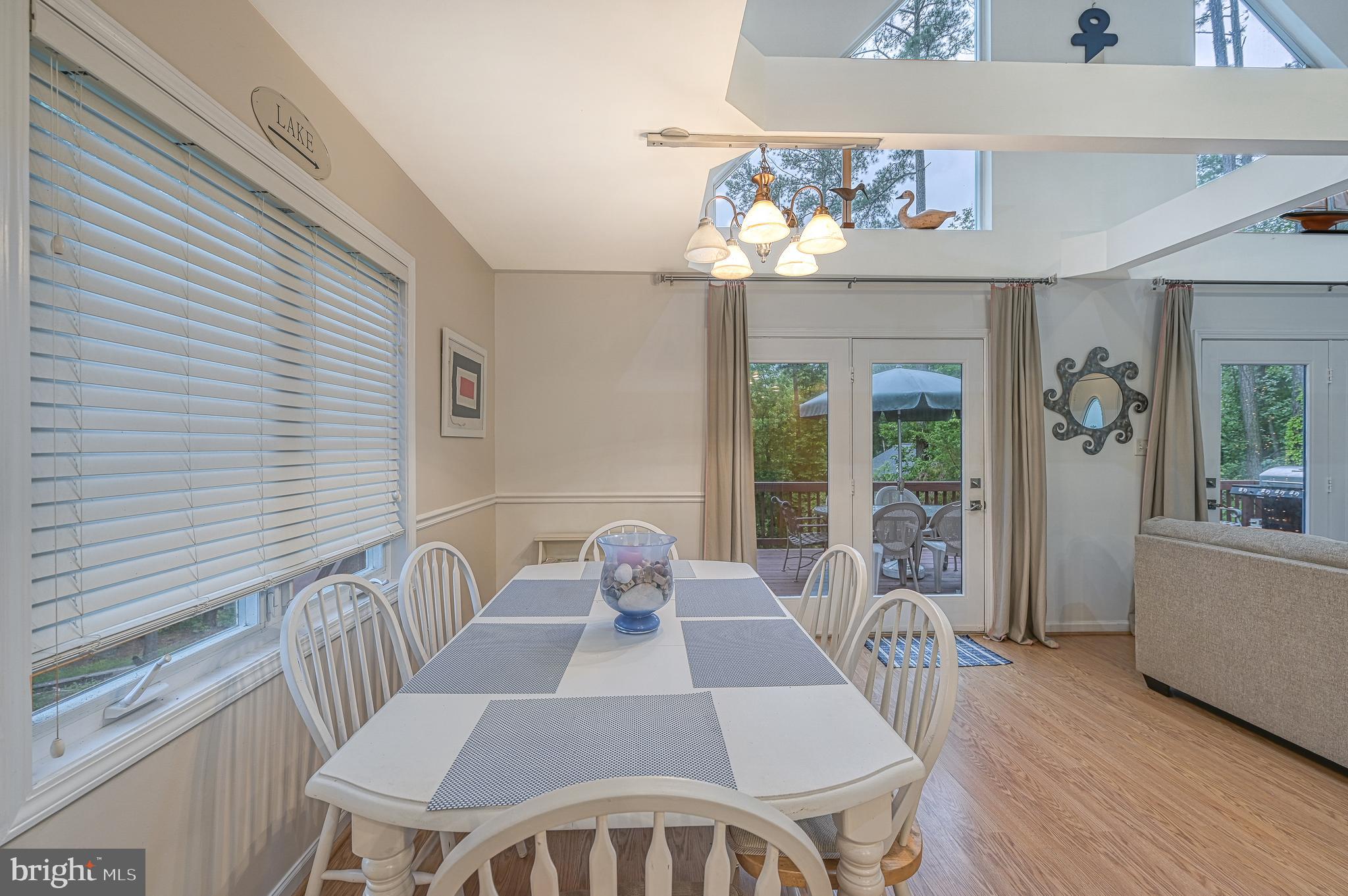 3355 FISHERMAN WAY