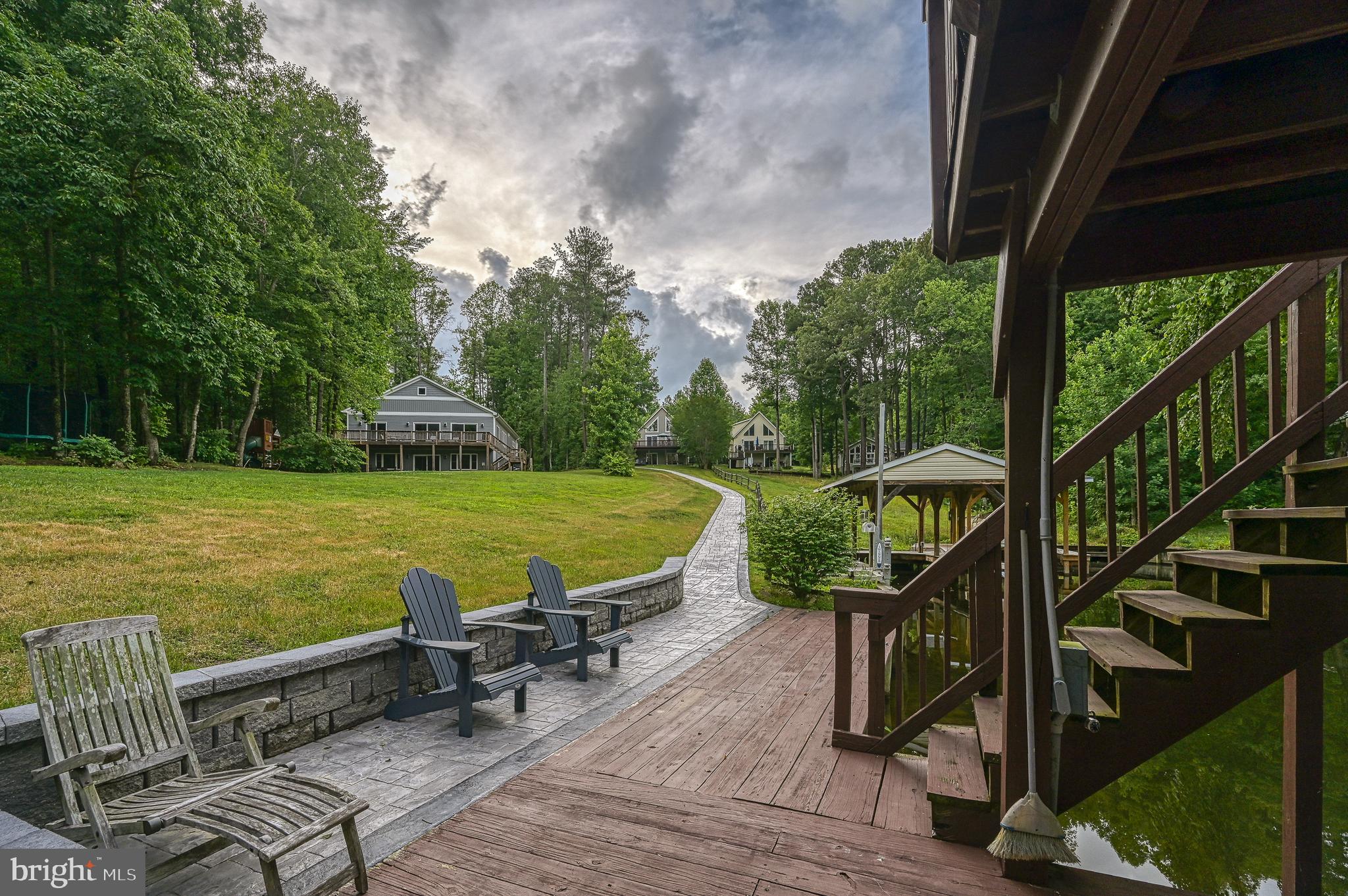 3355 FISHERMAN WAY