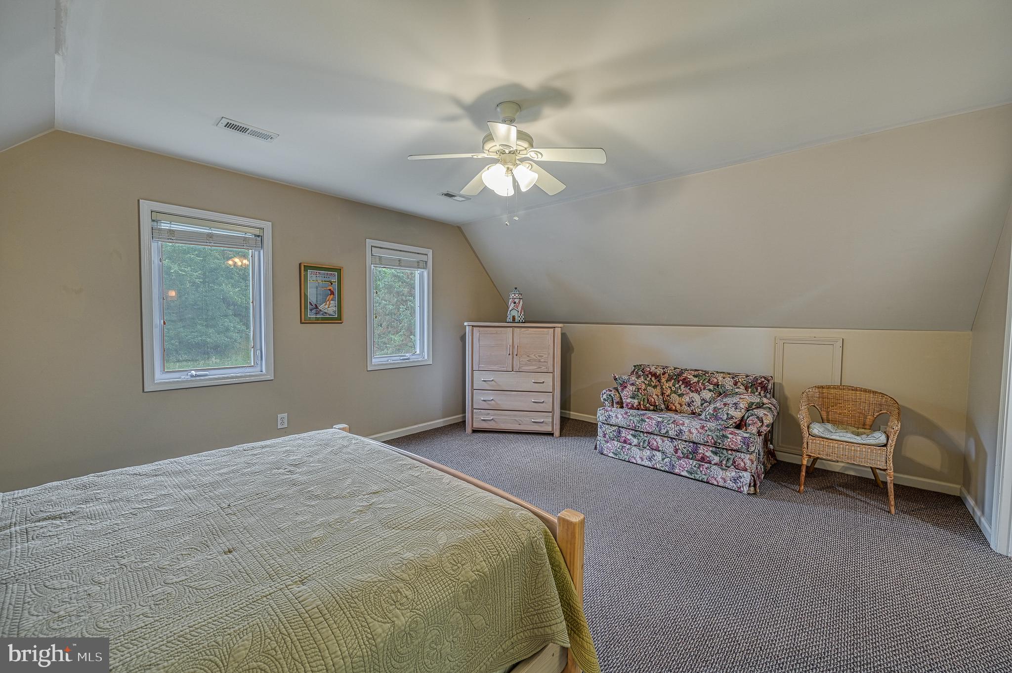 3355 FISHERMAN WAY