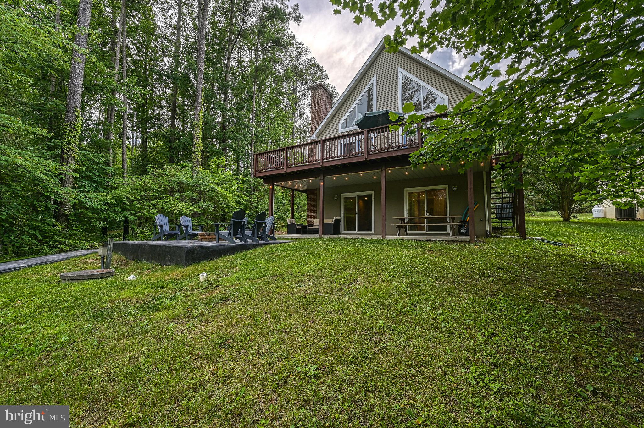 3355 FISHERMAN WAY