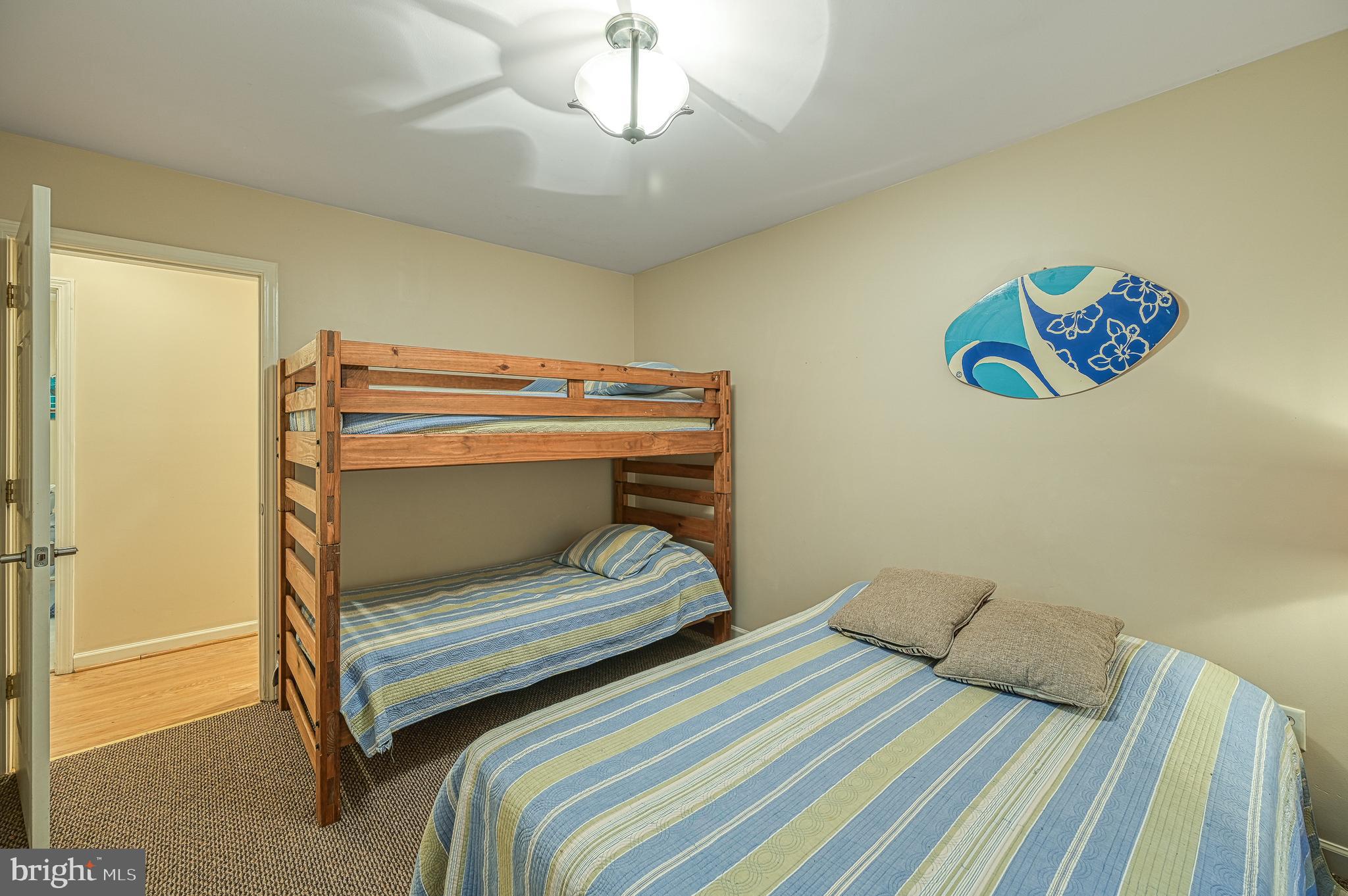 3355 FISHERMAN WAY