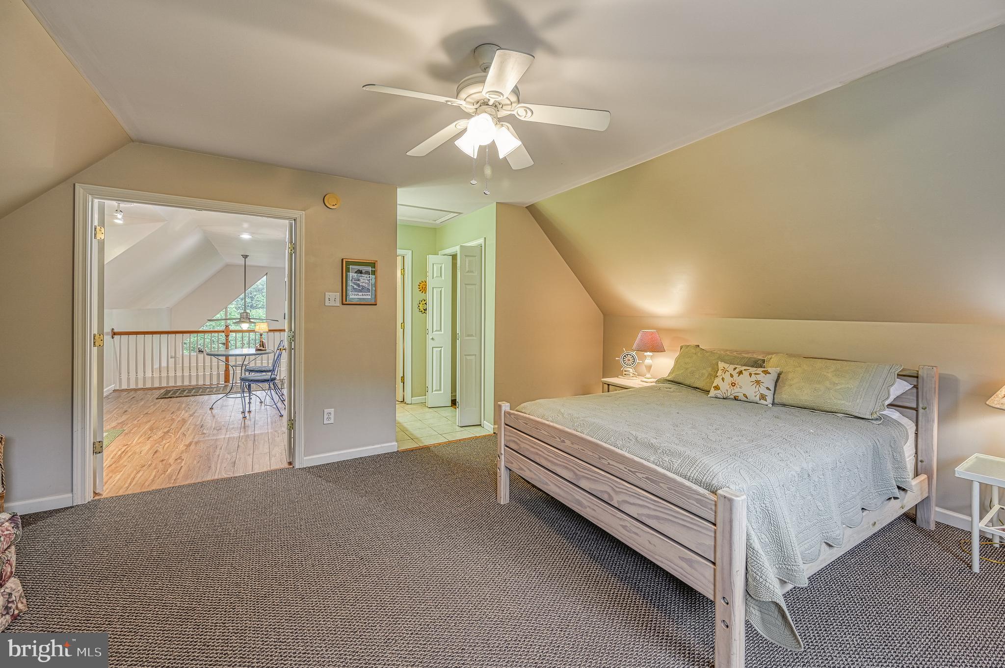 3355 FISHERMAN WAY